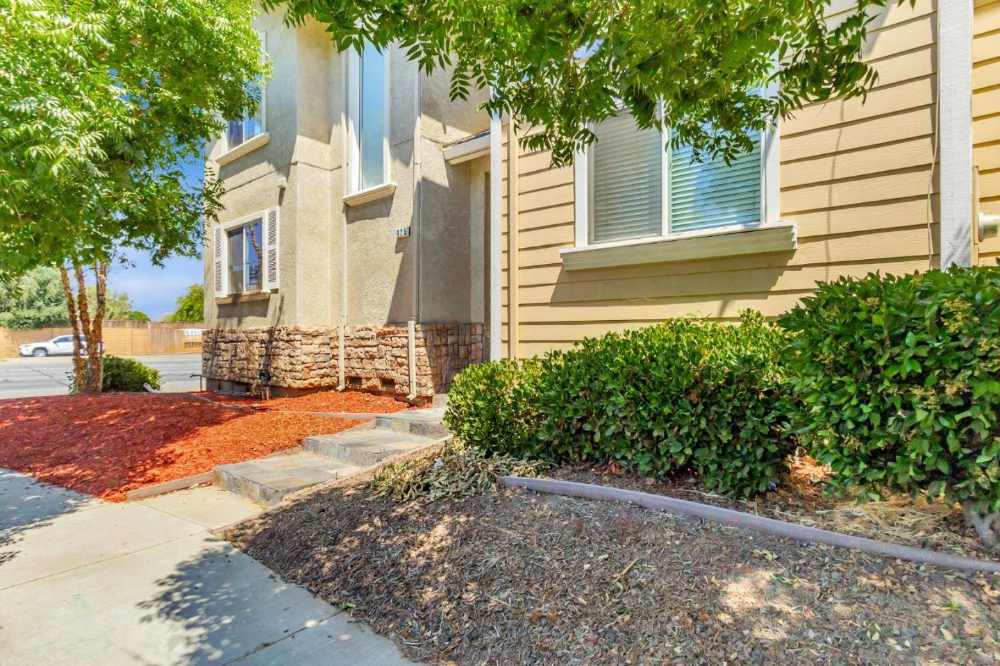 San Jose, CA 95111,425 Carpentier WAY