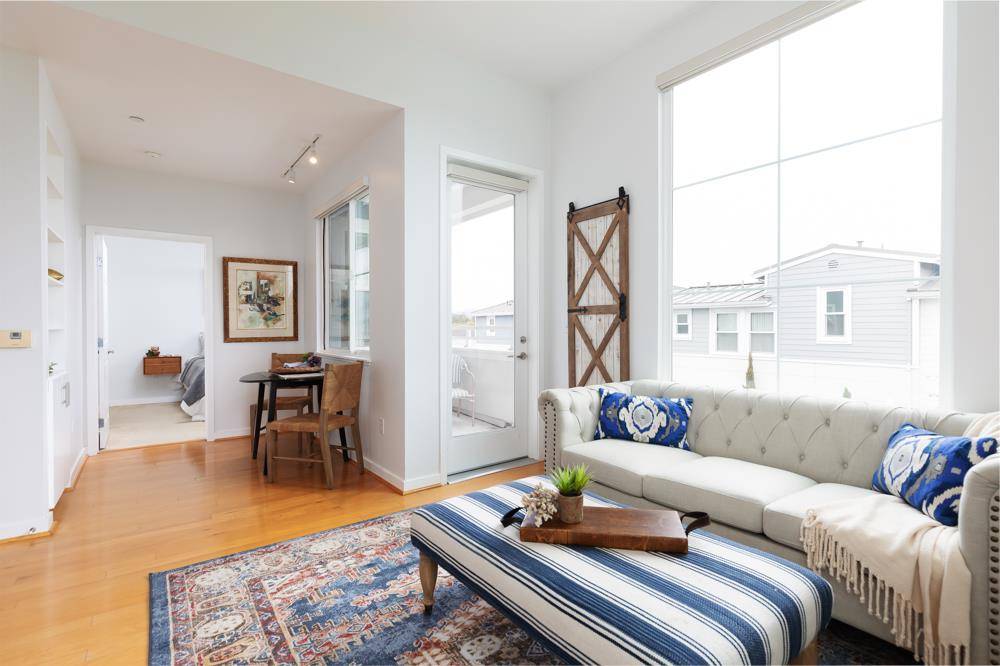 Capitola, CA 95010,1066 41st AVE A302