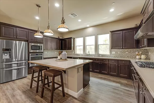 Marina, CA 93933,481 Logan WAY