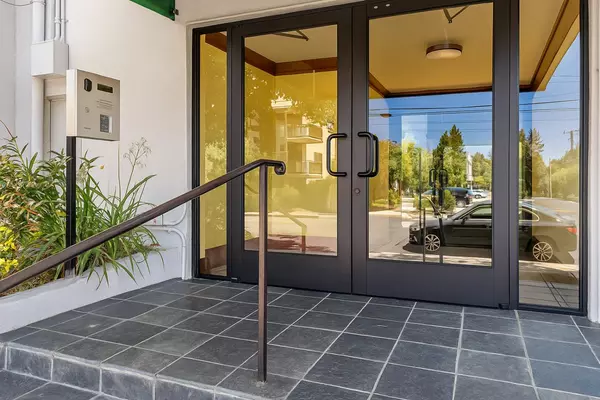 Mountain View, CA 94040,181 Del Medio AVE 307