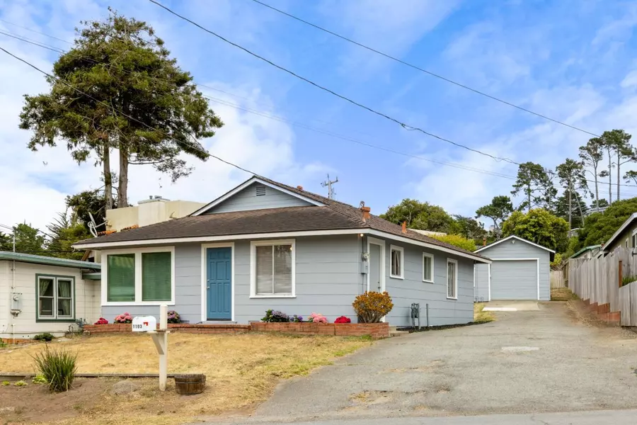 1103 Presidio BLVD, Pacific Grove, CA 93950