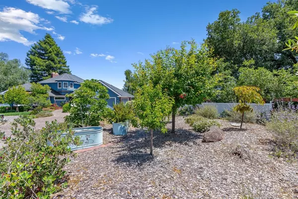 Santa Cruz, CA 95060,1212 Laurent ST