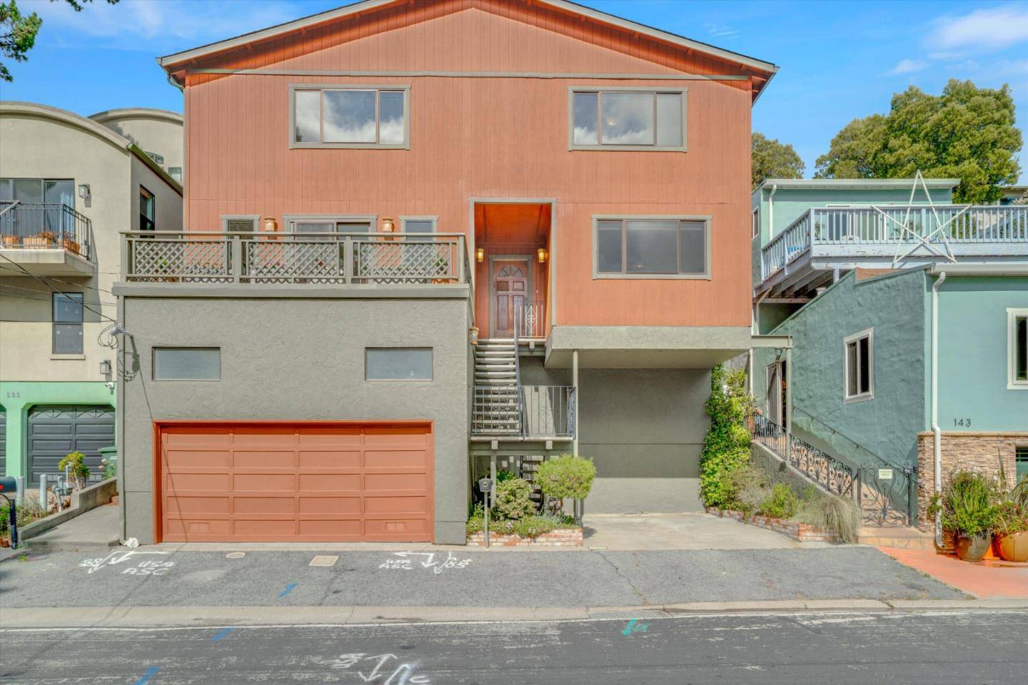 141 Santa Clara ST, Brisbane, CA 94005