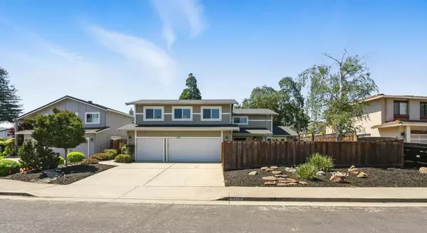 1010 Creekside CT, Morgan Hill, CA 95037