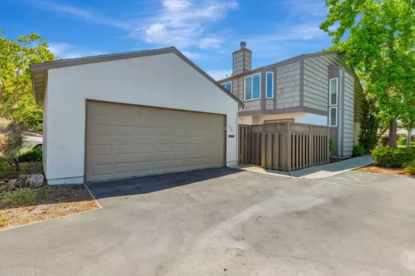 856 Erickson LN, Foster City, CA 94404