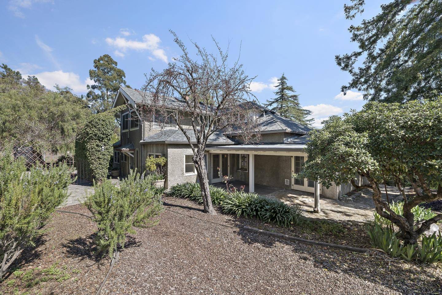 100 Wood RD, Los Gatos, CA 95030