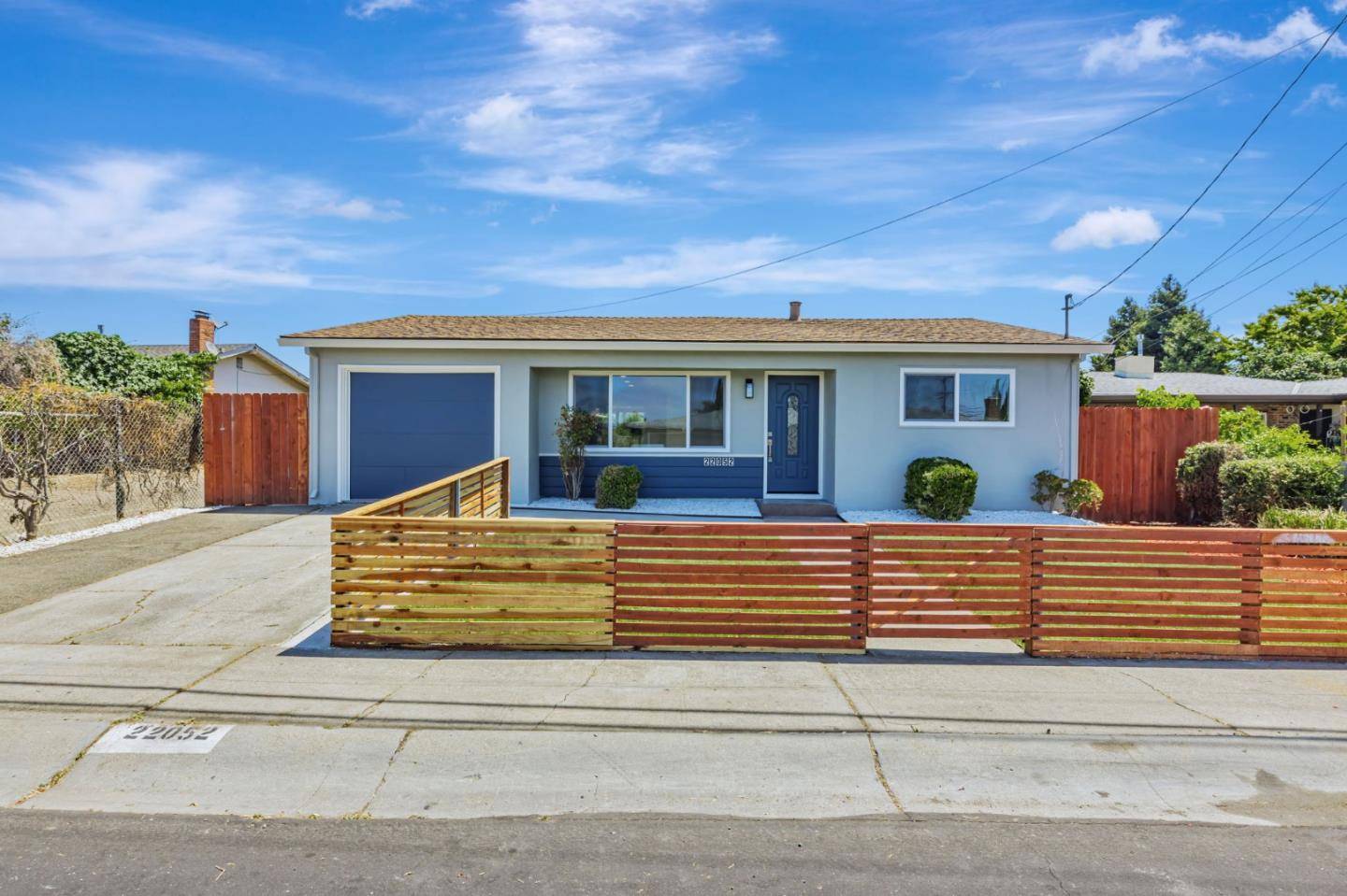 Hayward, CA 94541,22052 Thelma RNCH