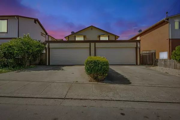 476 - 478 Oak AVE,  Half Moon Bay,  CA 94019