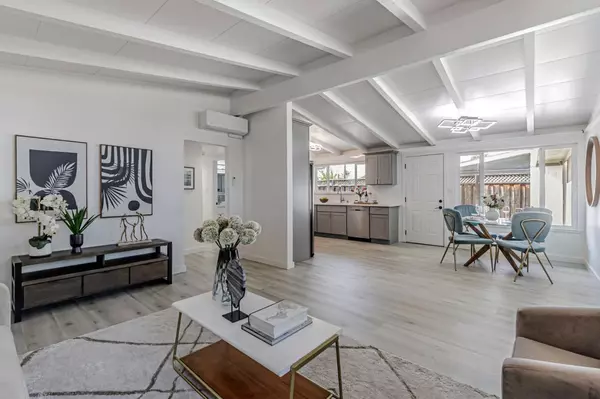 Sunnyvale, CA 94089,761 Lakeknoll DR