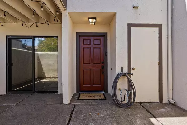 San Juan Bautista, CA 95045,14 Via Serra