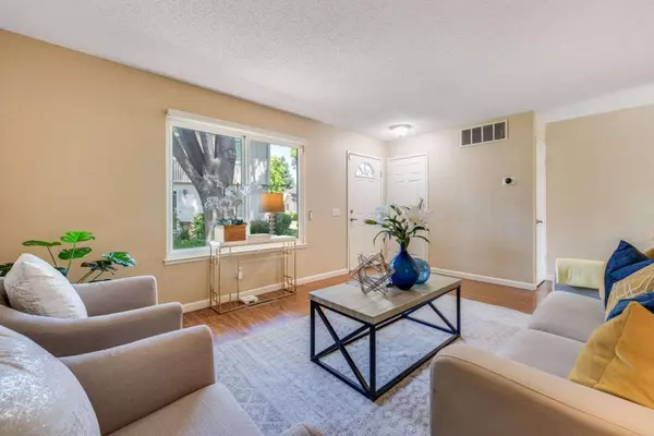 Pleasanton, CA 94588,3696 Woodbine WAY