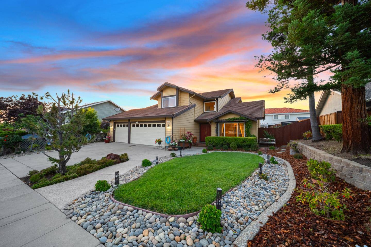 3281 Pinkerton DR, San Jose, CA 95148