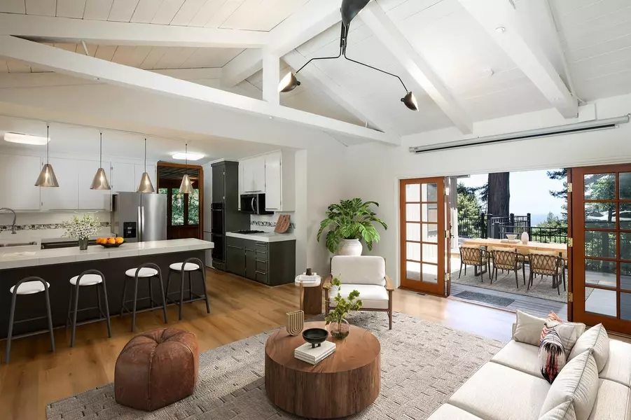 125 Grandview DR, Woodside, CA 94062