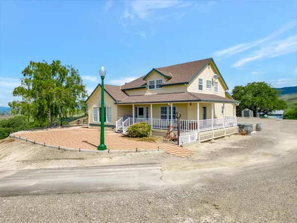 Lockwood, CA 93932,70500 Bradley Lockwood RD