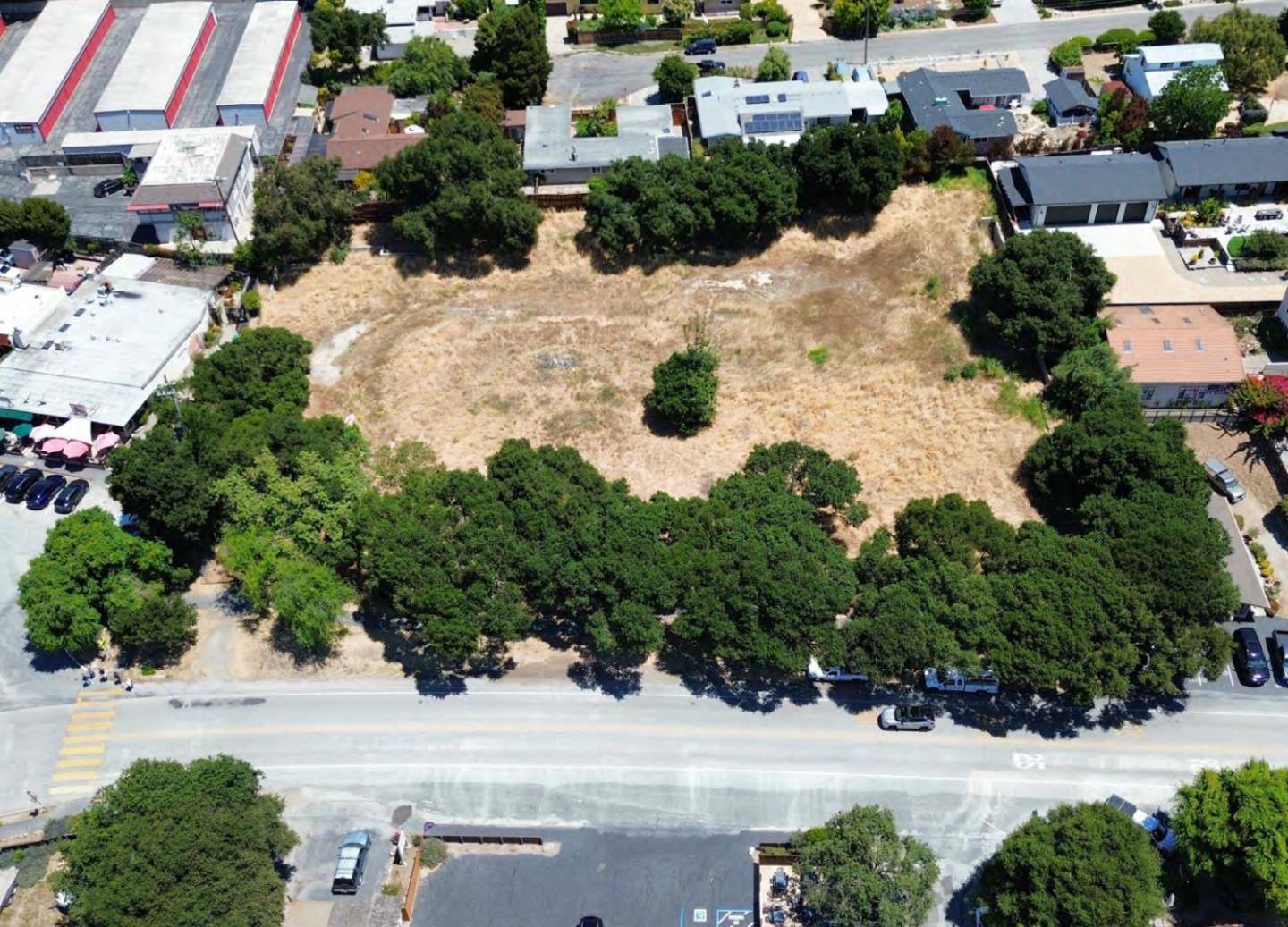 Carmel Valley, CA 93924,25-27 Carmel Valley RD