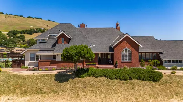 Gilroy, CA 95020,2525 Bridle Path DR