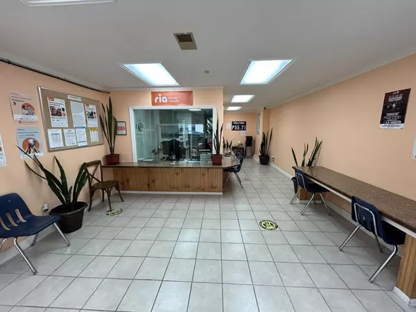 San Francisco, CA 94112,4871 Mission ST