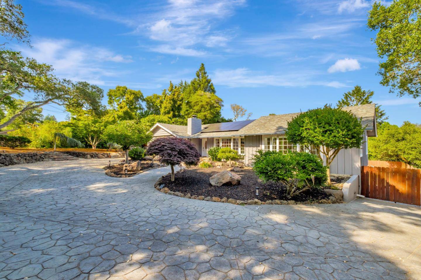 Santa Cruz, CA 95060,770 Graham Hill RD