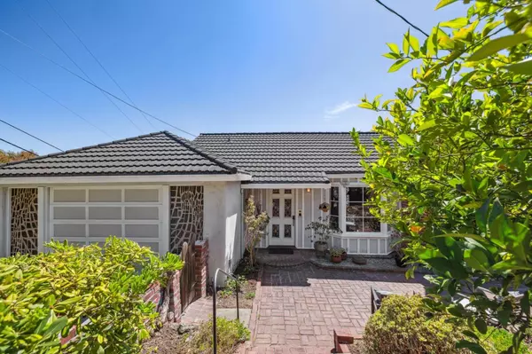 San Jose, CA 95127,10741 Ridgeview AVE