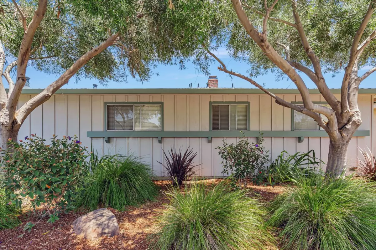Santa Clara, CA 95051,869 Bing DR