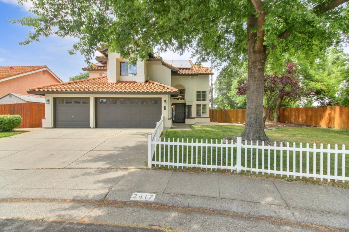 Rocklin, CA 95765,2817 Club DR