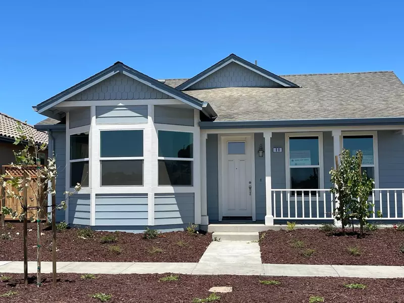 66 Boston LN, King City, CA 93930