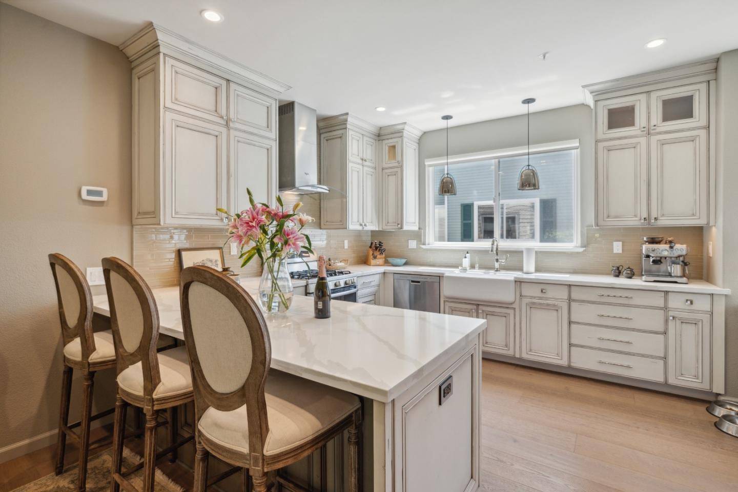 113 Claremont TER, Santa Cruz, CA 95060