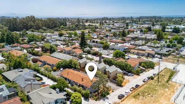 Santa Cruz, CA 95065,3360 Houts DR A