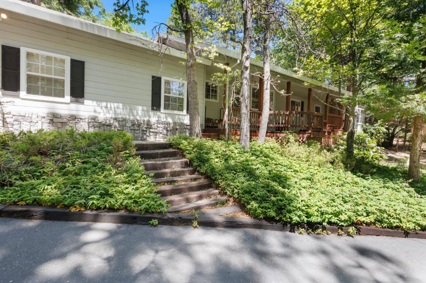 Sonora, CA 95370,17256 Mount Elizabeth DR