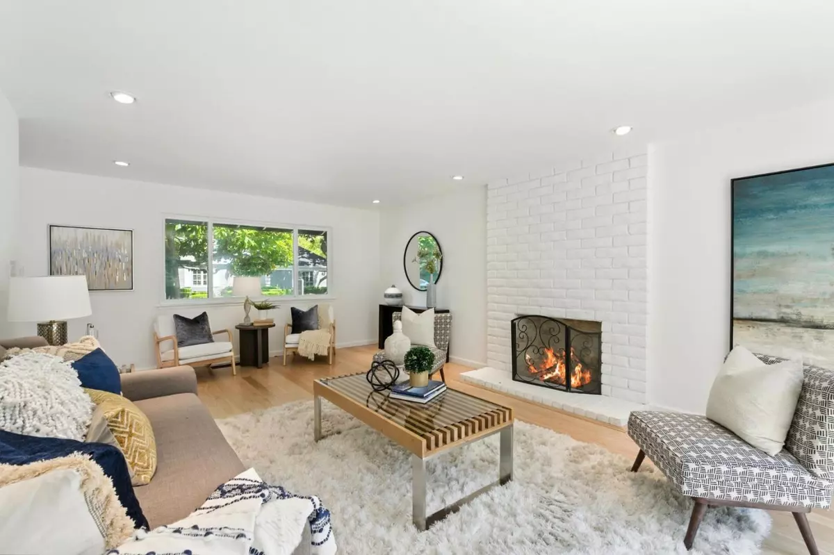 San Carlos, CA 94070,214 Timothy DR
