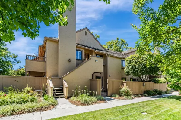 San Jose, CA 95125,2080 Foxhall LOOP