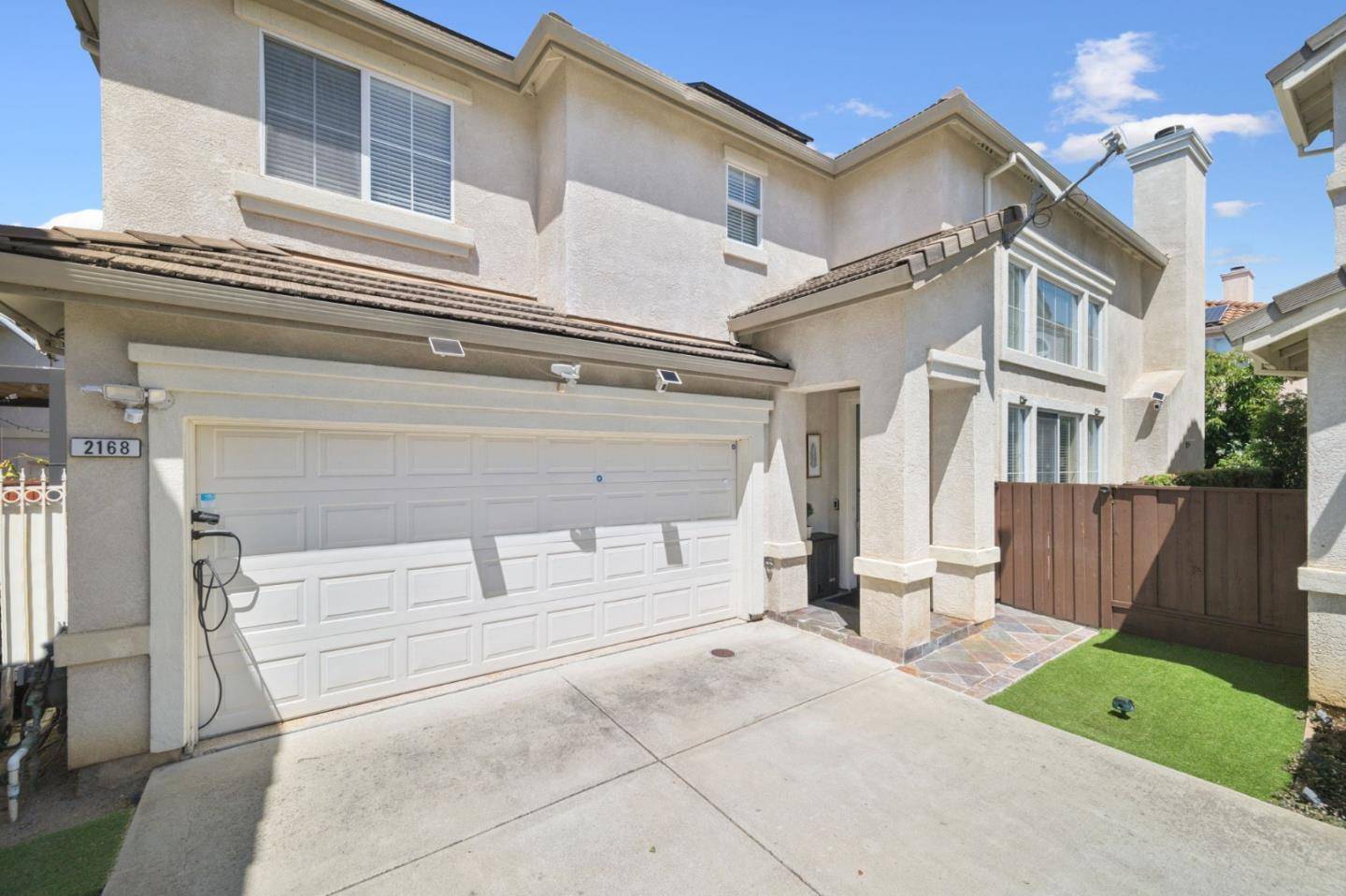 San Jose, CA 95148,2168 Pettigrew DR