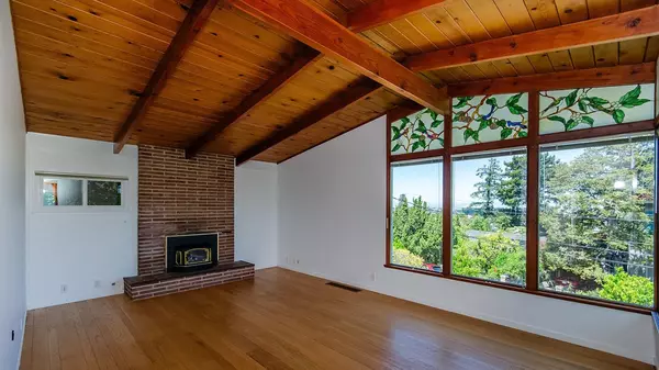 San Carlos, CA 94070,372 Elm ST