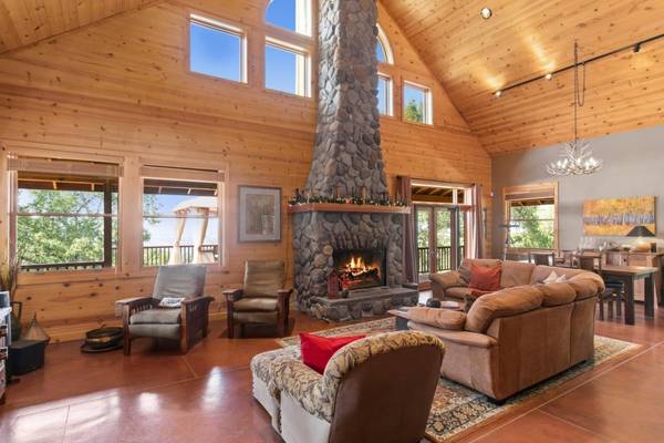 21900 Parrott Ranch RD, Carmel Valley, CA 93924