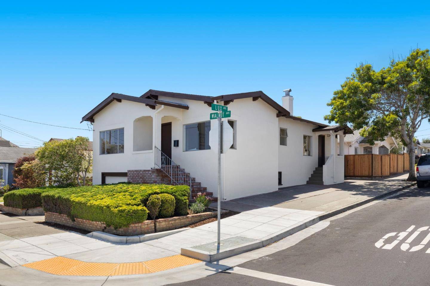 South San Francisco, CA 94080,423 Walnut AVE