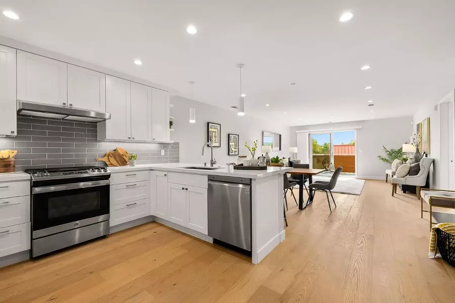 30 Hermosa AVE 201, Millbrae, CA 94030