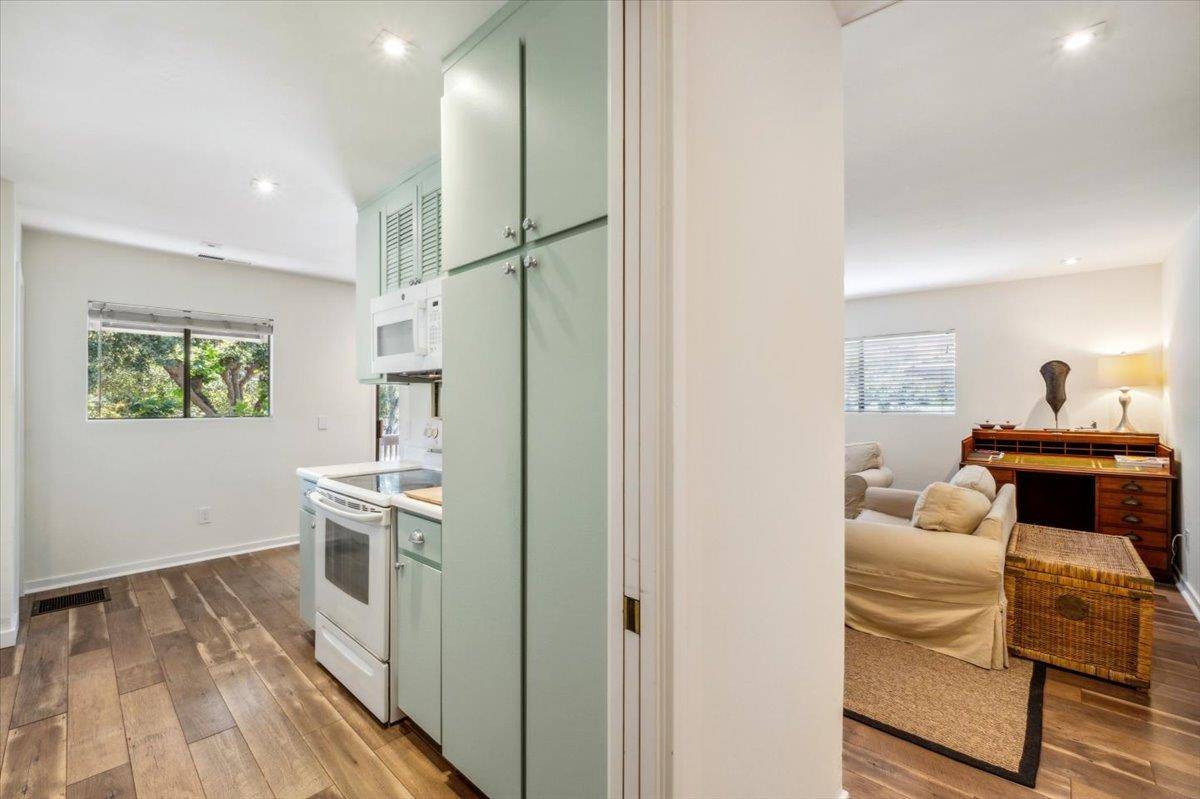 Carmel, CA 93923,9500 Center ST 1