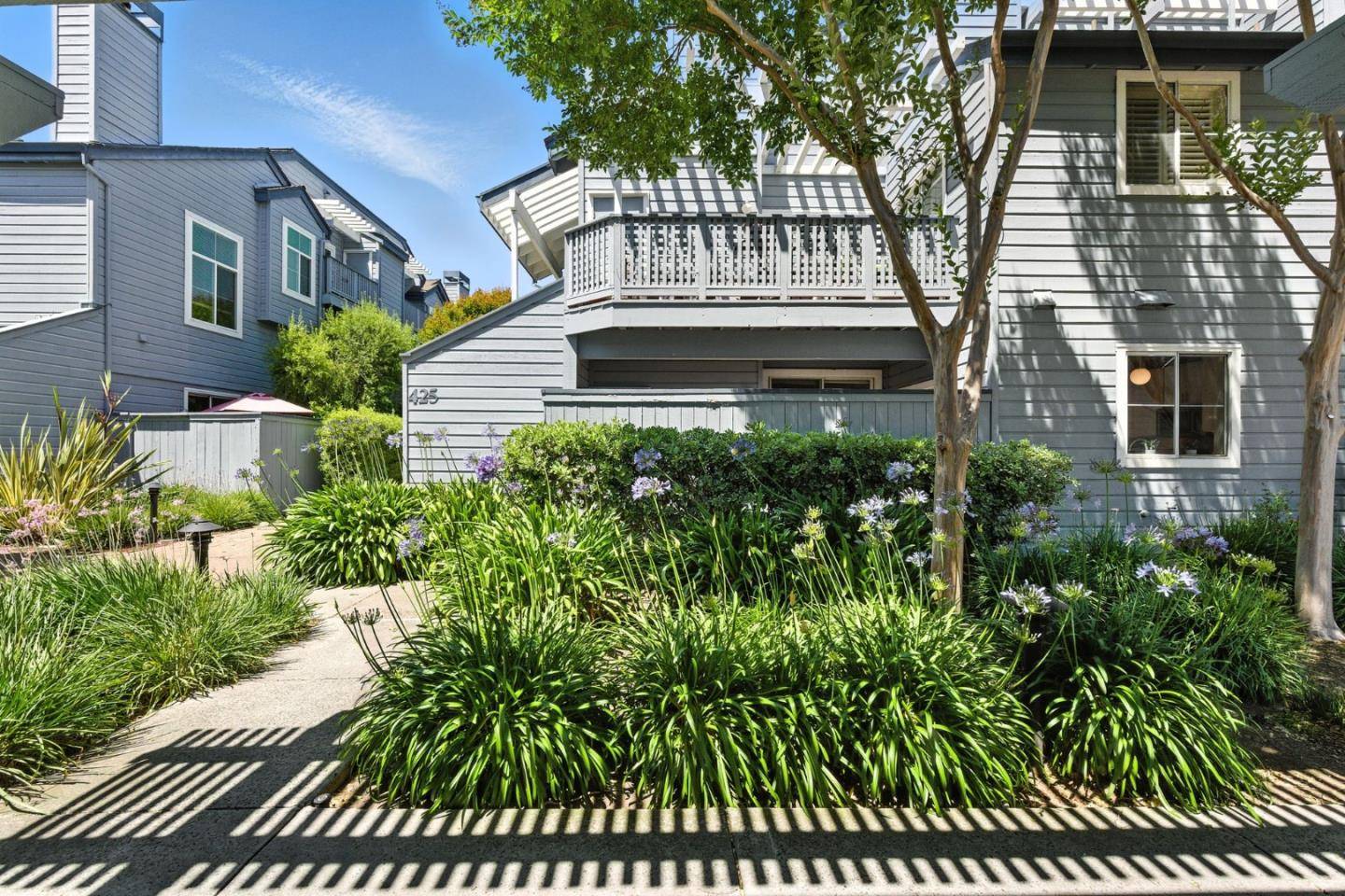 Redwood Shores, CA 94065,425 Cork Harbour CIR G