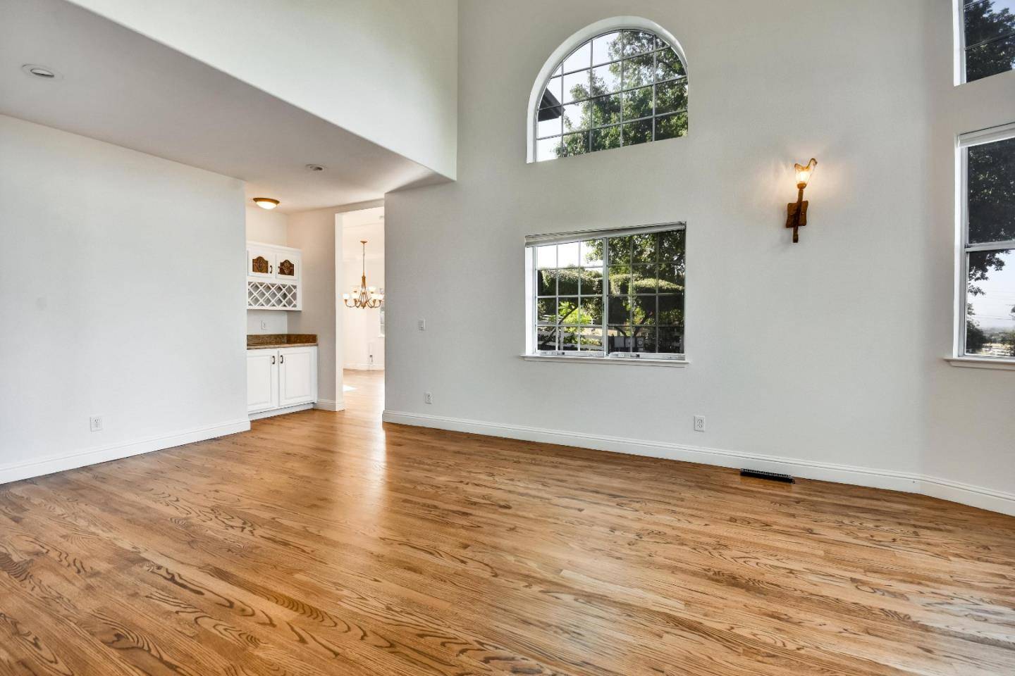 Morgan Hill, CA 95037,2295 Mcdonald LN