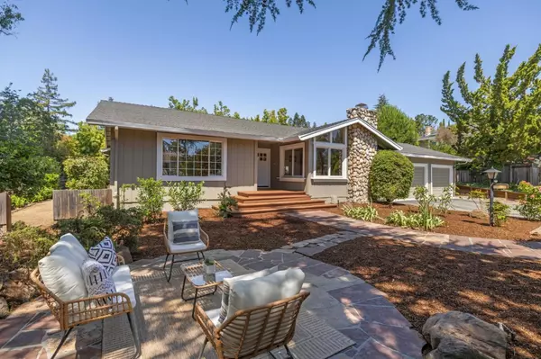 Menlo Park, CA 94025,1045 Deanna DR