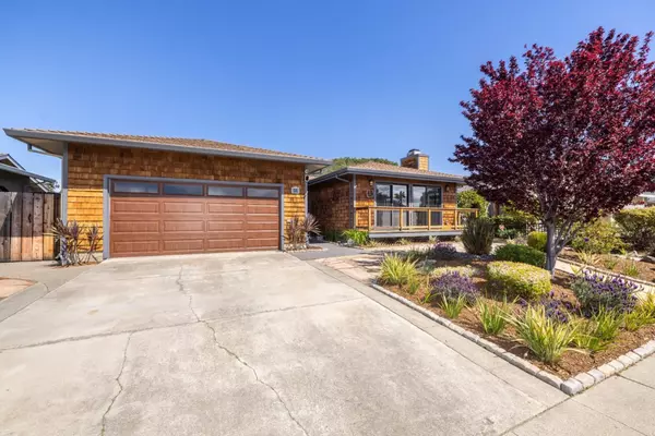 515 Lanyard DR, Redwood City, CA 94065