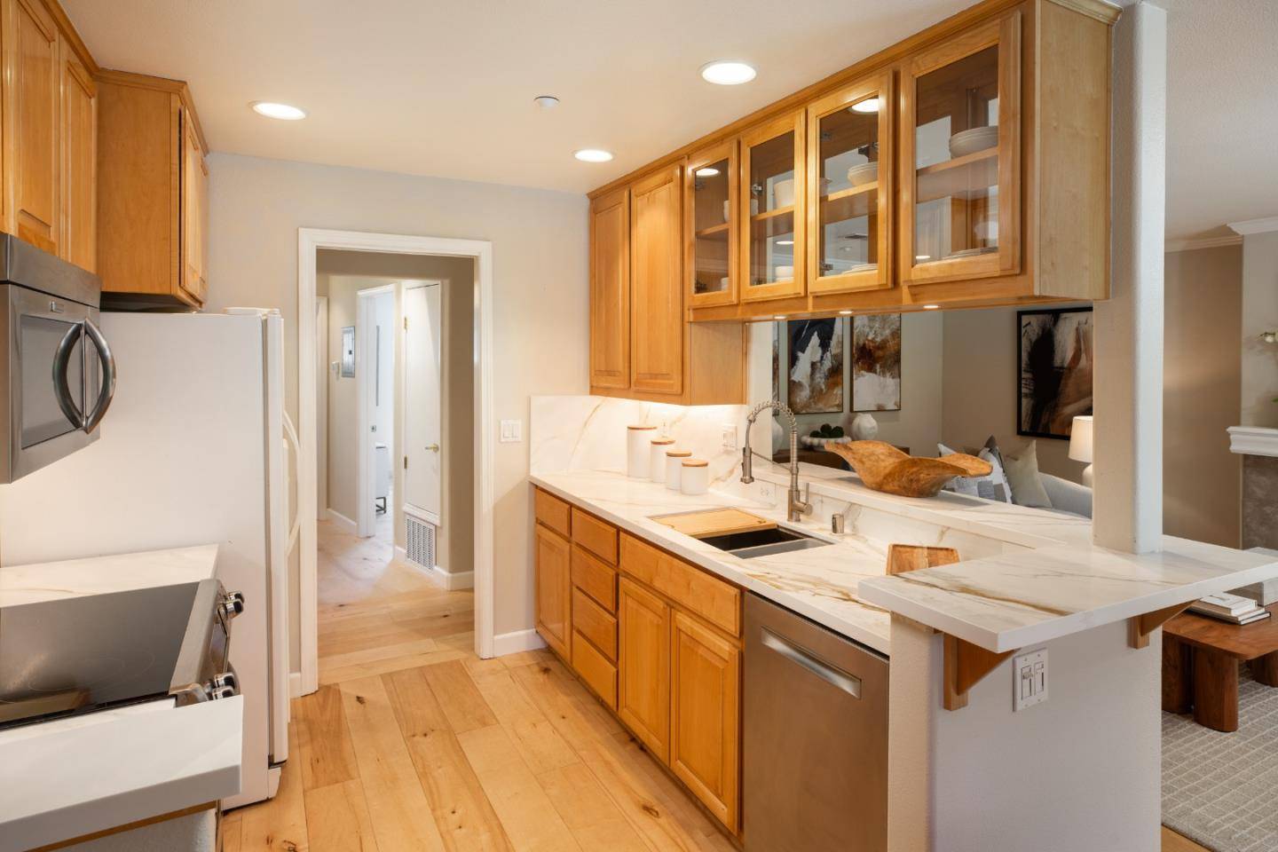 Menlo Park, CA 94025,20 Willow RD 5