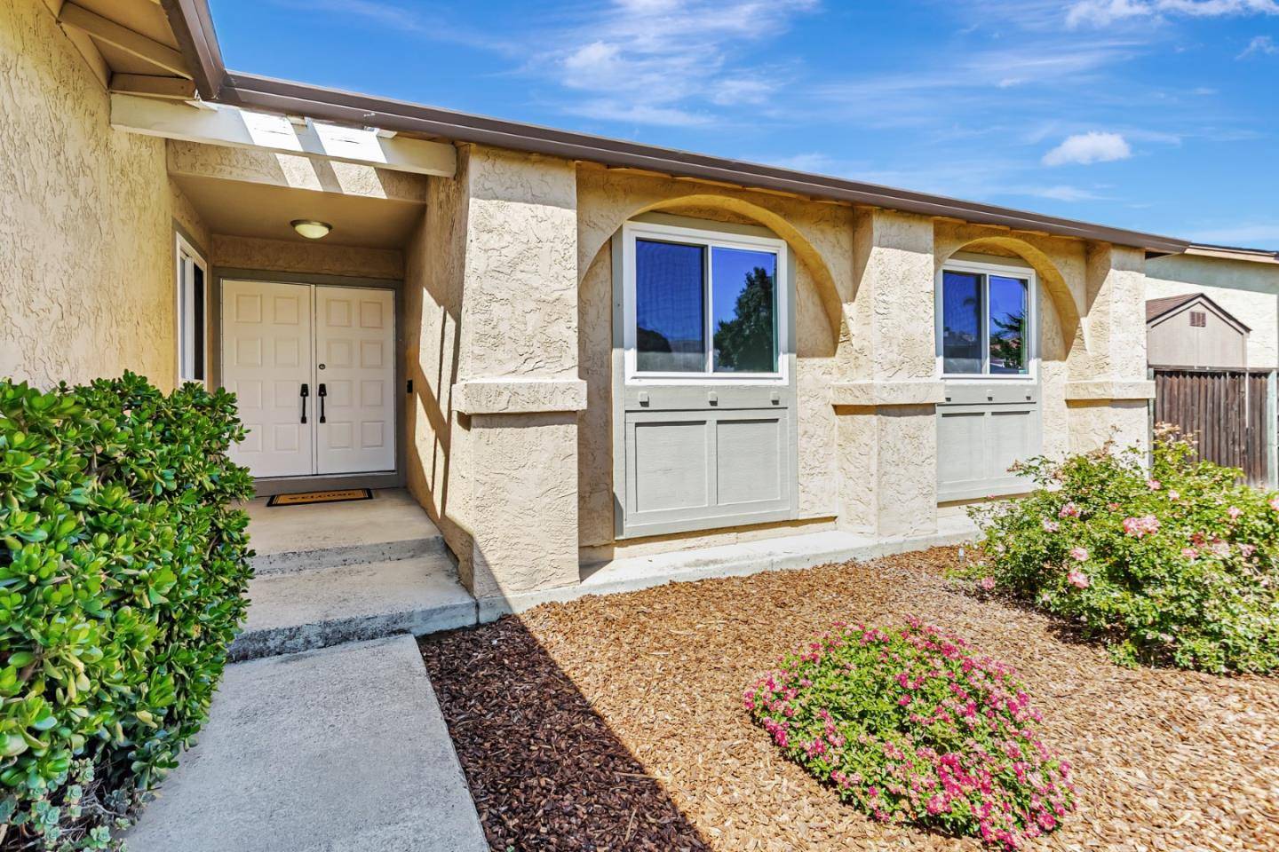 San Jose, CA 95148,3296 Flintdale DR