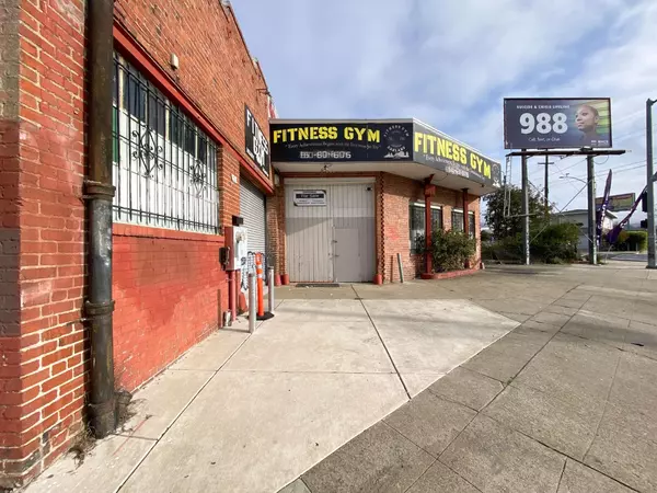 Oakland, CA 94605,2515 Seminary AVE