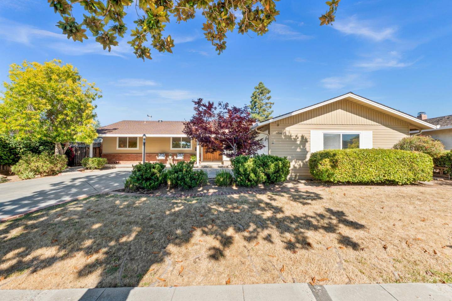 Sunnyvale, CA 94087,1544 Klamath DR