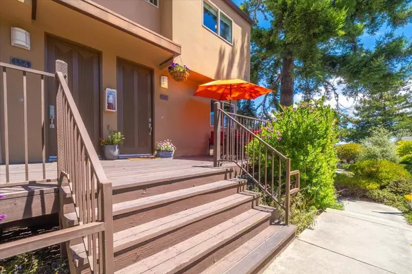152 Mar Vista DR, Monterey, CA 93940