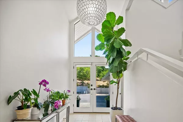 Carmel Valley, CA 93924,31499 Via Las Rosas