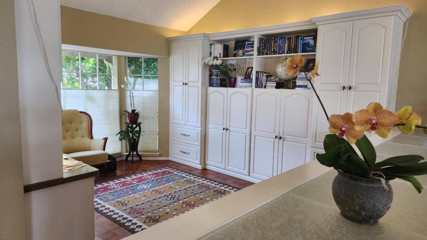 Half Moon Bay, CA 94019,443 Burning Tree CT