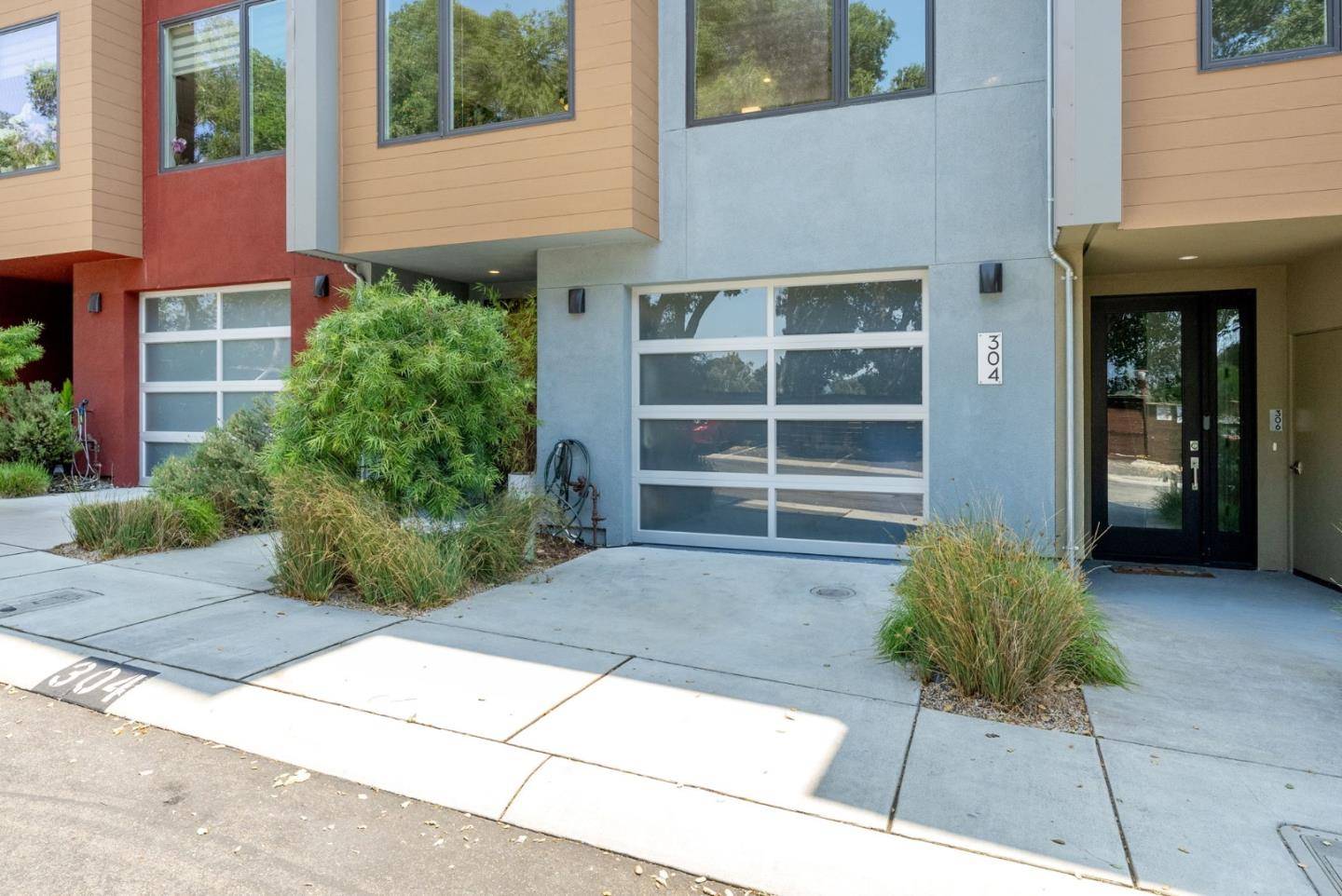 Scotts Valley, CA 95066,304 Thomas TER