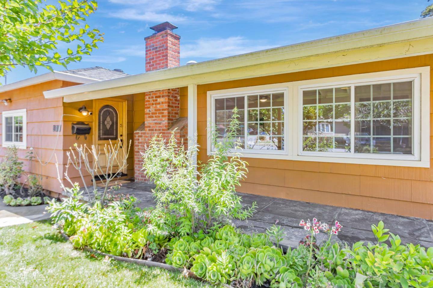Sunnyvale, CA 94085,580 N Bayview AVE